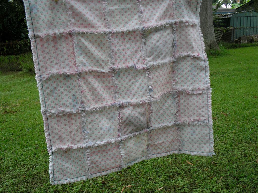 back of flannel cat quilt